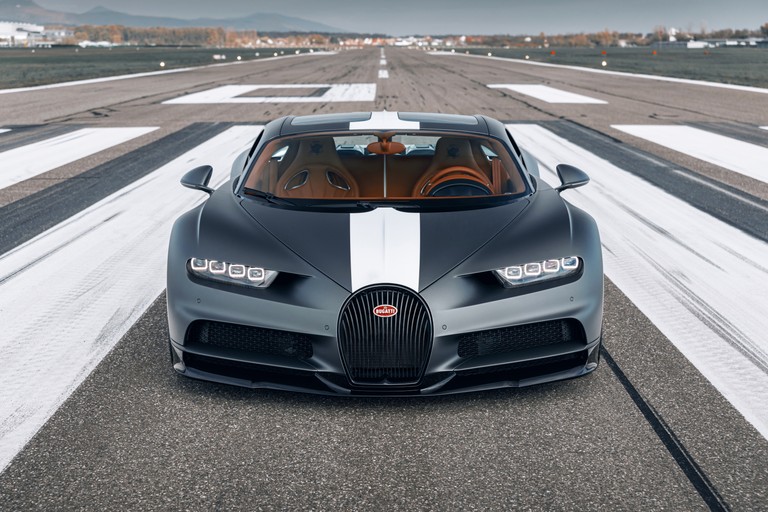 Stunning Bugatti Chiron Sport Les Légendes du Ciel Wallpaper