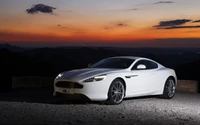 Explorez l'Aston Martin Virage : Un Équilibre Parfait entre Puissance et Luxe