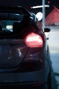 Explora Este Impresionante Fondo de Pantalla de Hatchback