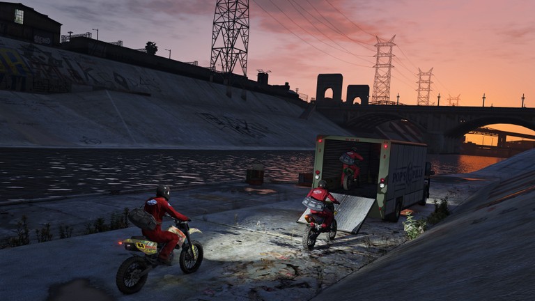 Download Stunning Grand Theft Auto V Wallpaper Featuring Extreme Sports