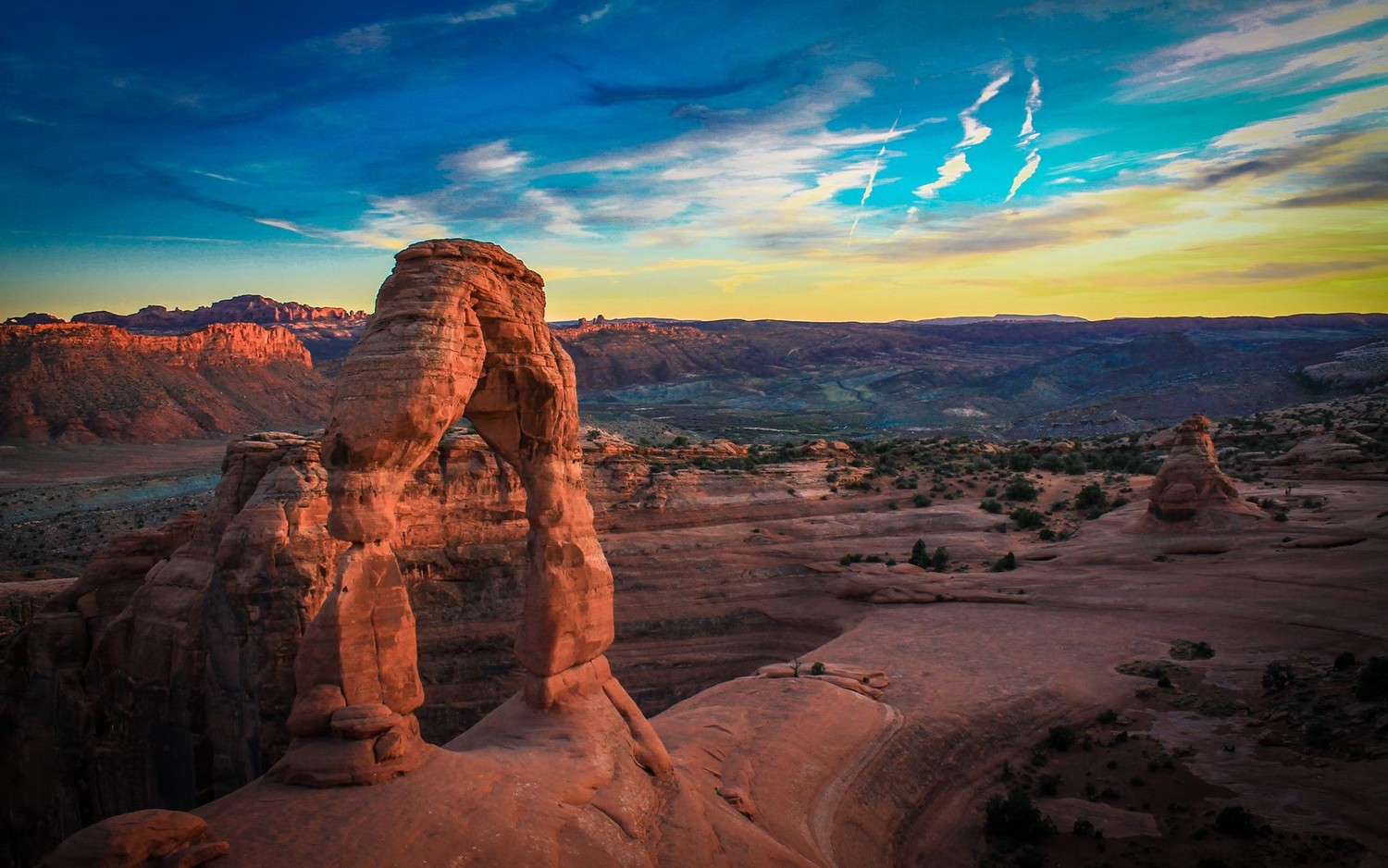 Impresionante Fondo de Pantalla del Parque Nacional Arches para Descargar