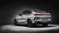 Fondo de Pantalla de BMW X6 M: Una Mezcla Perfecta de Estilo y Rendimiento