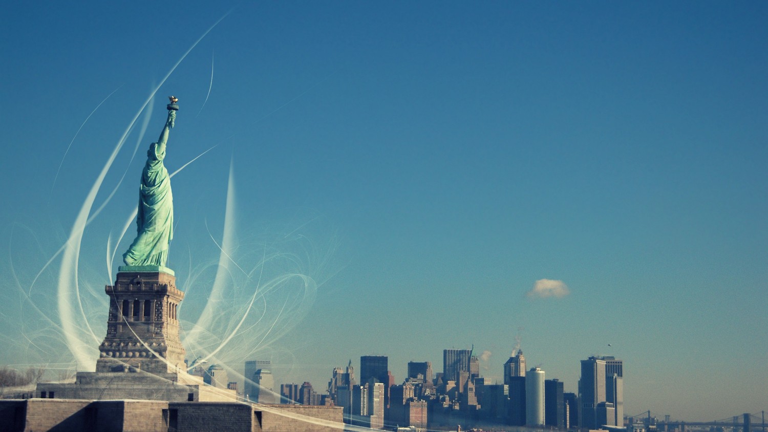 Download Stunning Statue of Liberty Wallpaper