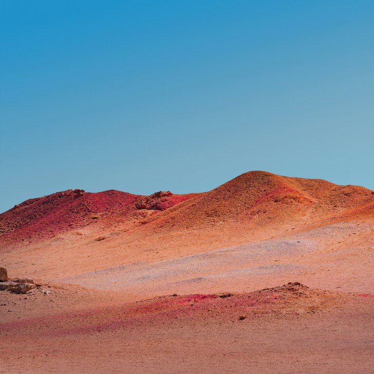 Download Our Beautiful 4K Desert Wallpaper