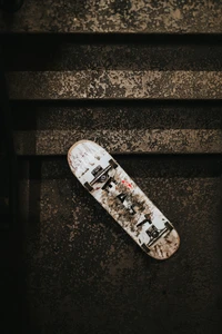 Explora nuestra colección vibrante de fondos de skateboarding