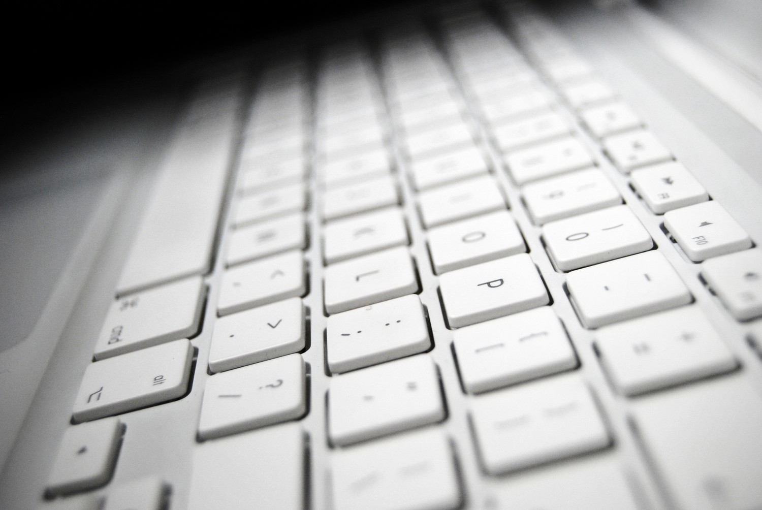 Apple Keyboard in Monochrome Mode