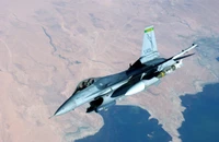 Fond d'Écran d'Avion de Chasse F-16