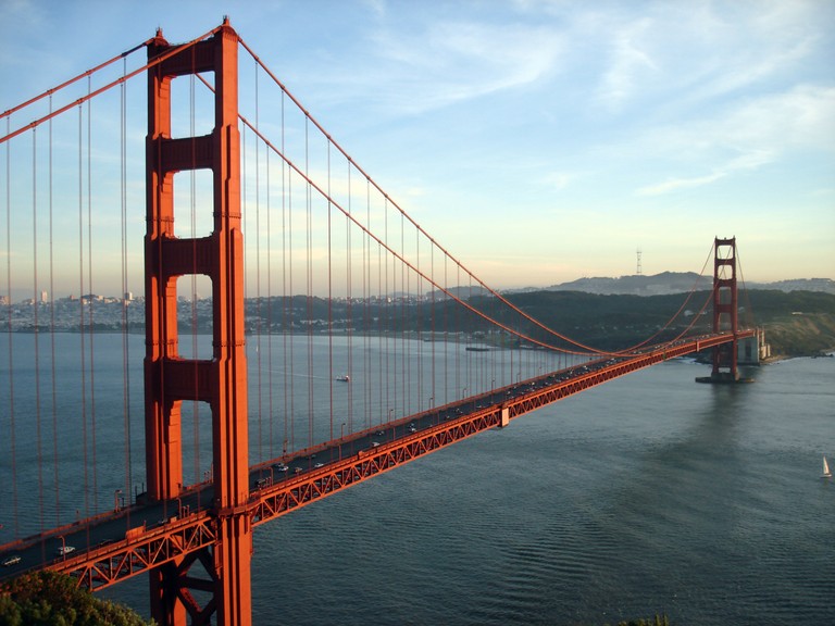 Download This Breathtaking Golden Gate Bridge Wallpaper