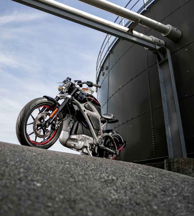 Harley Davidson LiveWire 2022: A Stunning Electric Bike in 4K