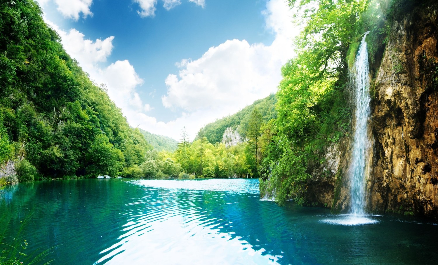 Breathtaking Waterfall at Plitvice Lakes National Park