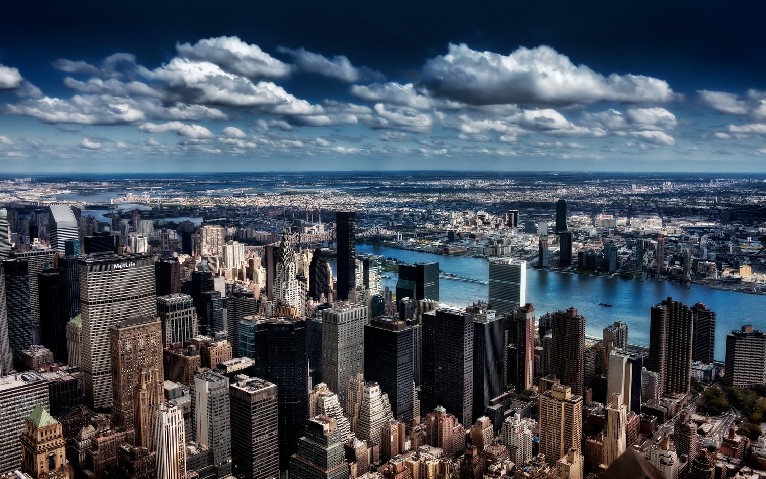 Explore the Iconic New York City Skyline