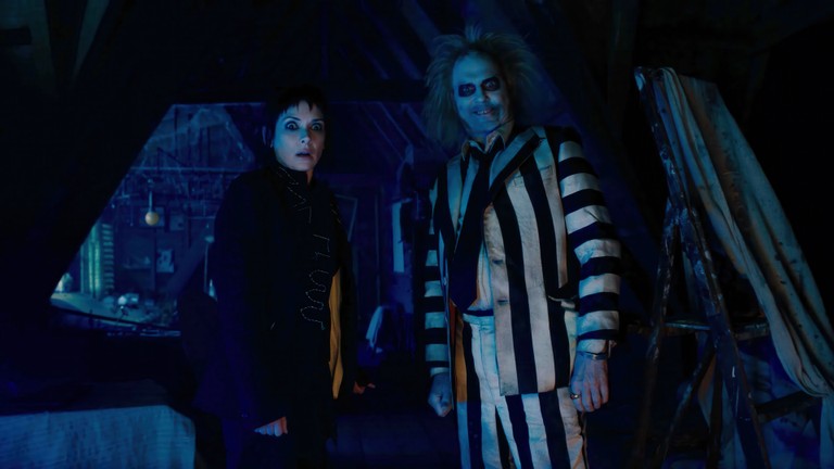 Beetlejuice 2 Wallpaper - Stunning Images of Beetlejuice and Lydia