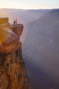 Explora las Vistas Impresionantes de Acantilados en Yosemite Valley