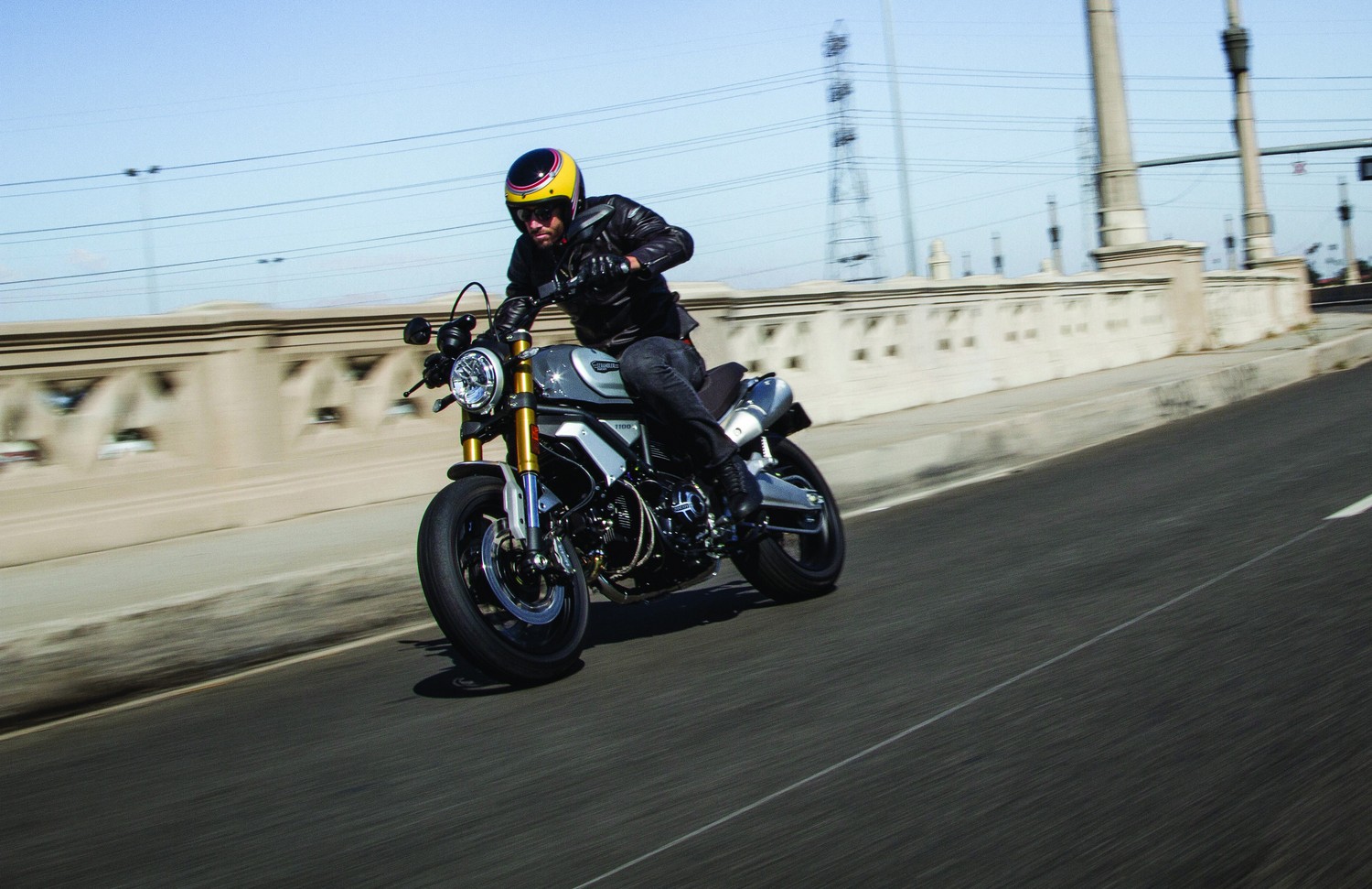 Fond d'Écran de Ducati Monster 1100 EVO