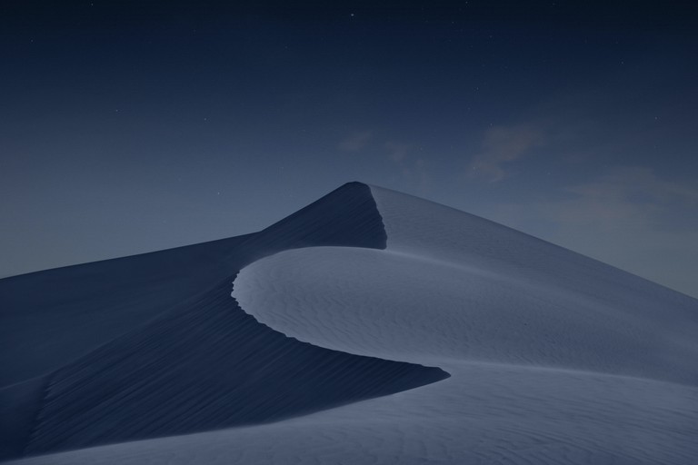 Breathtaking Night Sky Over Arabian Sand Dunes