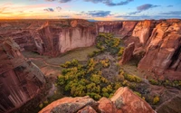 Découvrez le Superbe Fond d'Écran de Canyon