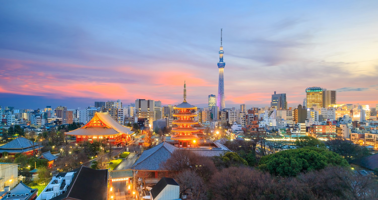 Discover the Beauty of Tokyo: Cityscape Wallpaper