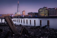 Découvrez le Magnifique Paysage Urbain de Londres avec The Shard