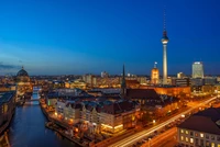 Vista Nocturna Mágica del Horizonte de Berlín