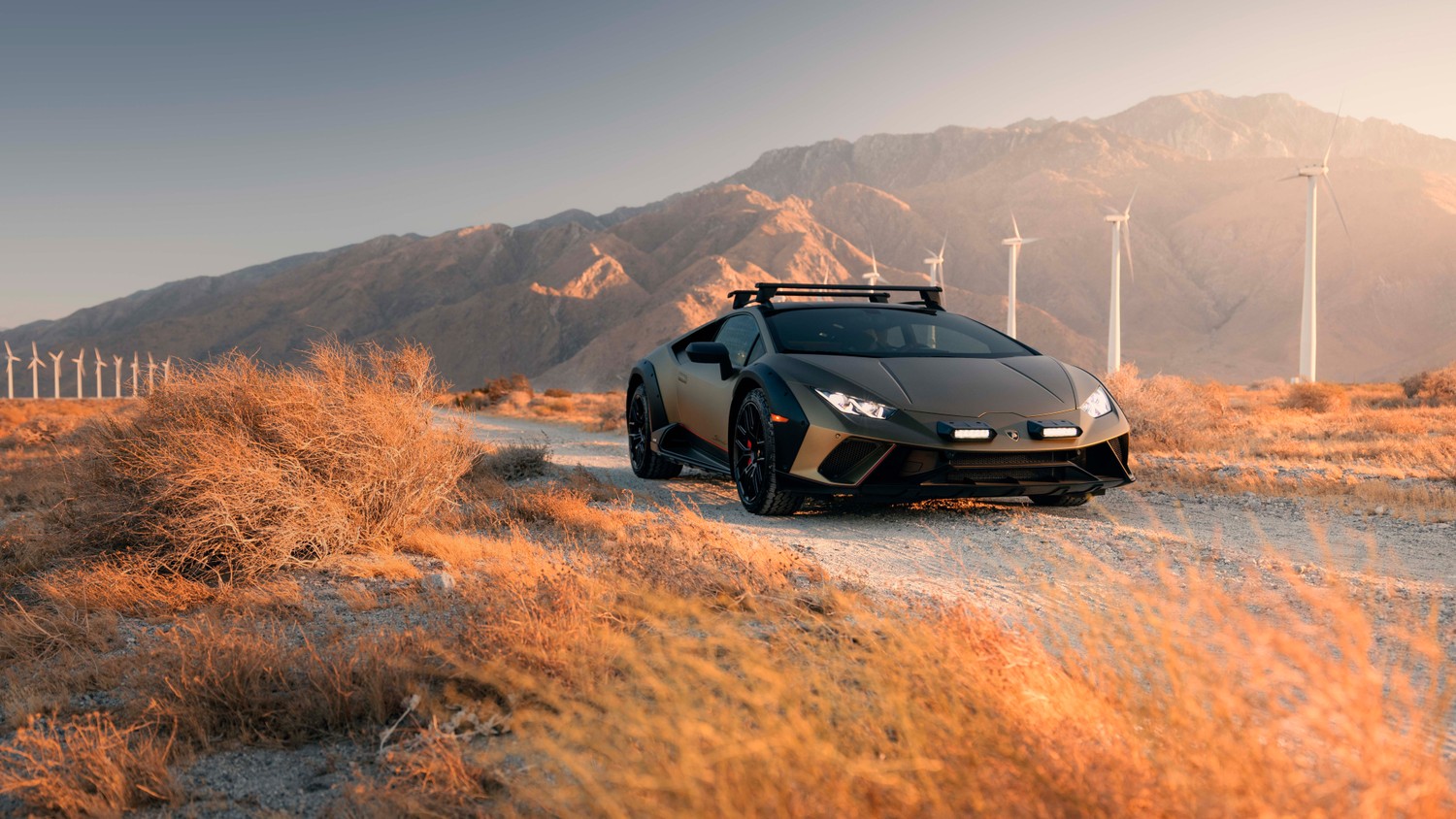 Explore the Lamborghini Huracan Sterrato in Breathtaking Detail