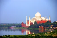 Descarga elegante fondo de pantalla del Taj Mahal