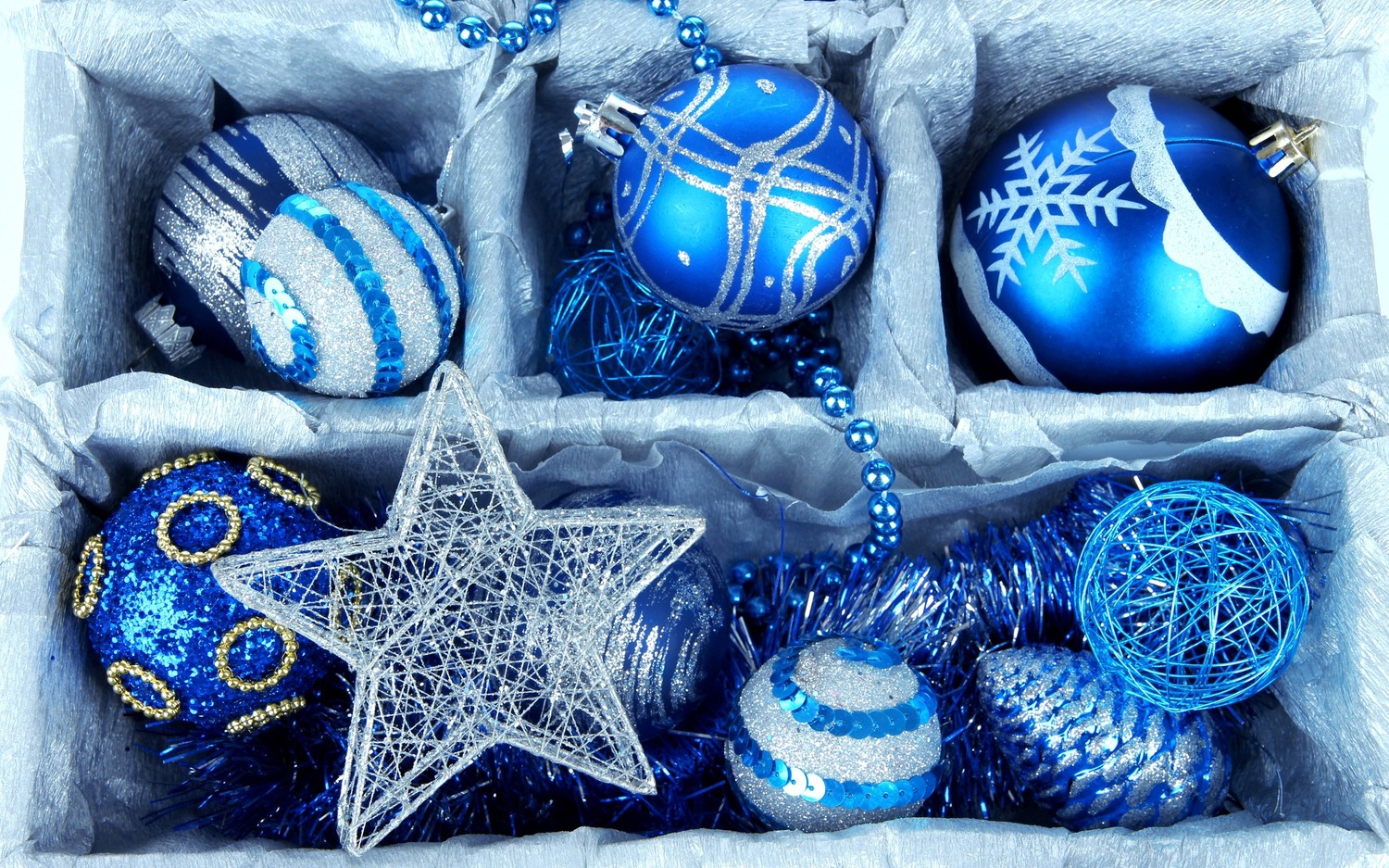 Stunning Blue Christmas Ornaments Wallpaper