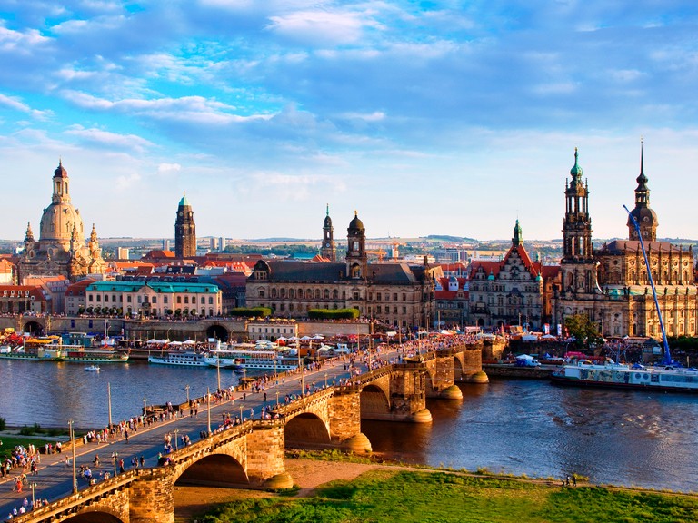 Explore the Beautiful Cityscape of Dresden