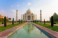 Taj Mahal : Une Merveille de Beauté Architecturale