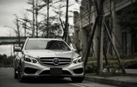 Impresionante Fondo de Pantalla Mercedes Benz E-Class