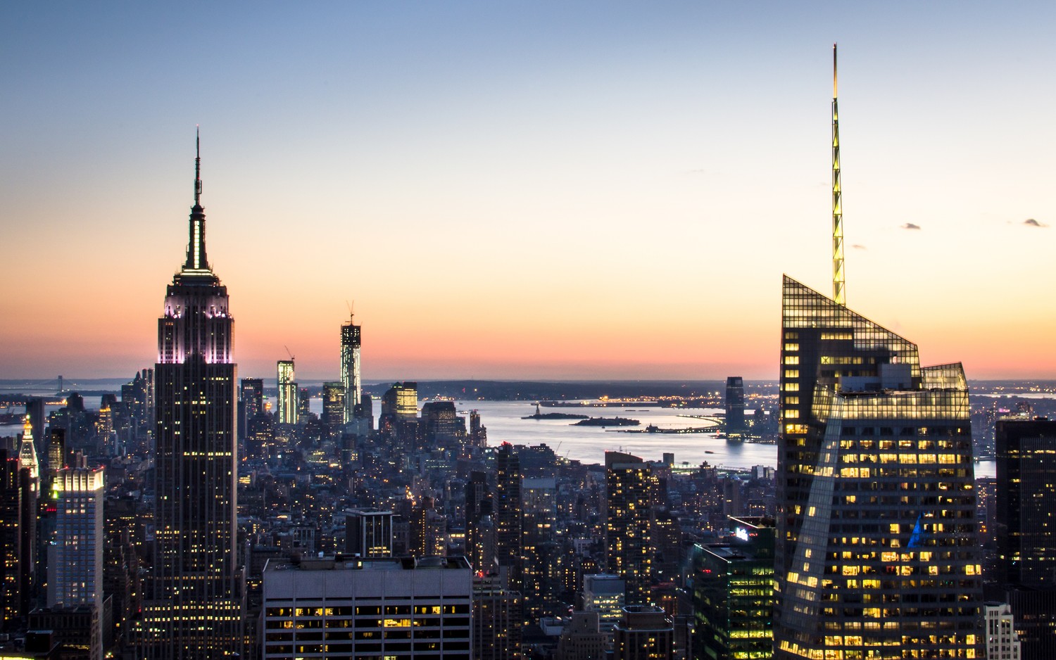 Beautiful NYC Aerial Cityscape Wallpaper at Dusk