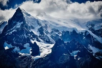 Explora el Parque Nacional Torres del Paine en Detalle Asombroso