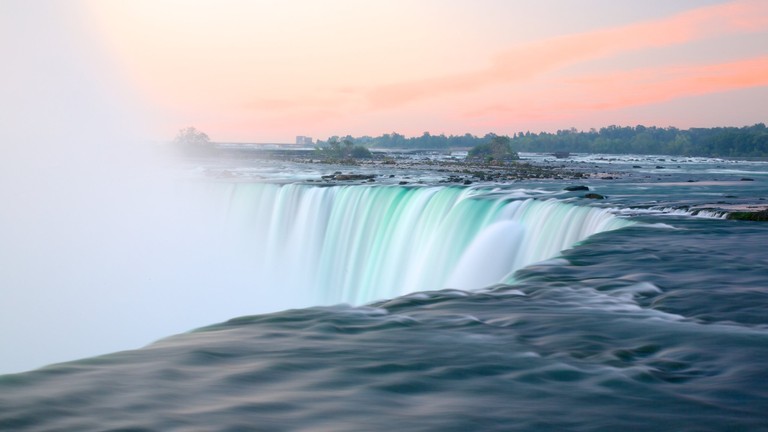 Majestic View of Niagara Falls