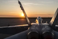 Téléchargez le majestueux fond d'écran F/A-18 Hornet