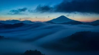 Fondo de Pantalla Impresionante del Monte Fuji al Atardecer