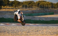 Impresionante Fondo de Pantalla de KTM Motorcycle Wheelie