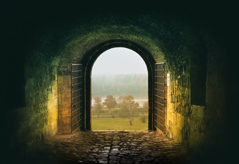 Explore the Majestic Entrance of Belgrade Fortress