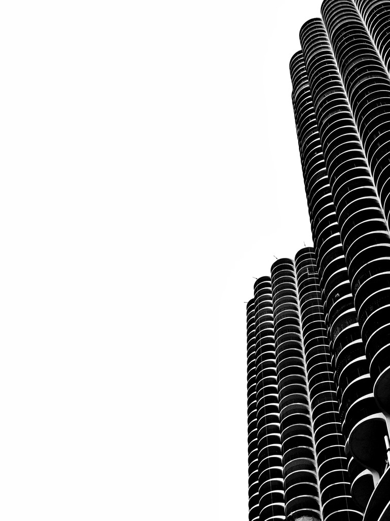 Stunning Monochrome Skyscraper Wallpaper for Your Desktop