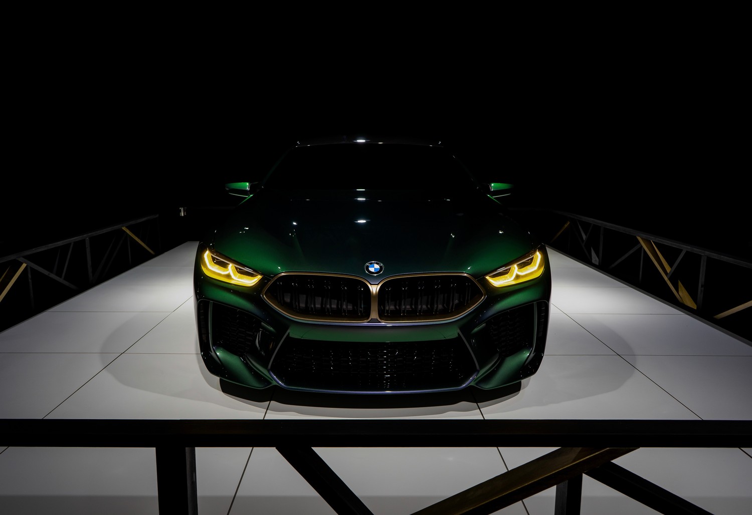 Explore the Luxe Green BMW M2 Wallpaper