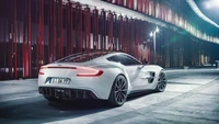 Wallpaper de Aston Martin One-77: Una Mezcla de Poder y Elegancia