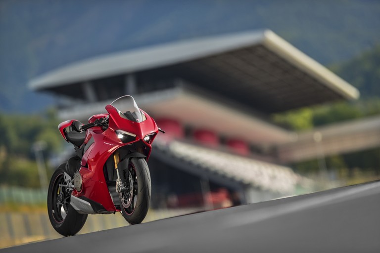 Experimenta la Emoción de la Ducati 1299 Superbike